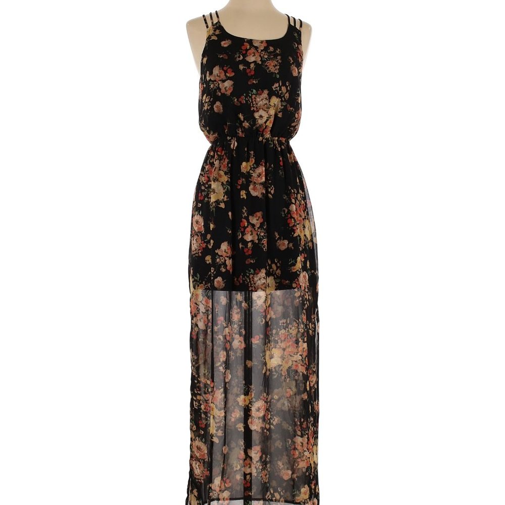 NWT Sweet Rain Floral Maxi Dress // Size S